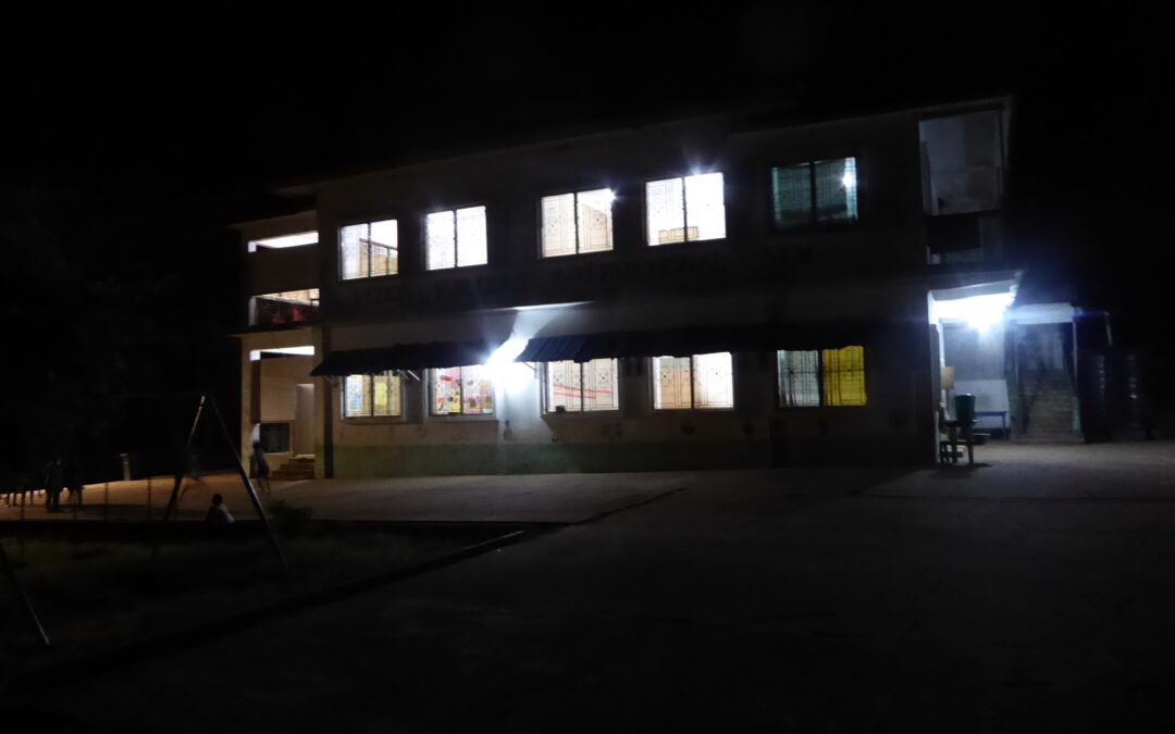 Instandsetzung Elektrik im Schul- und Kindergebäude.
